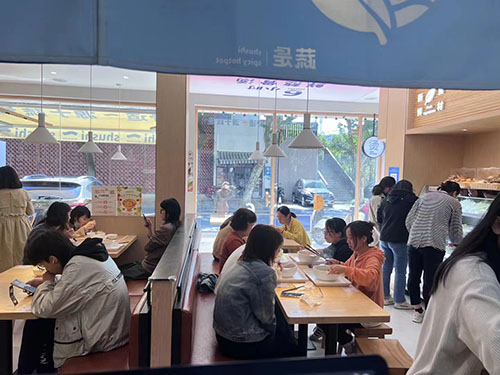 麻辣烫加盟店十大品牌哪家好，加盟麻辣烫什么品牌比较好？