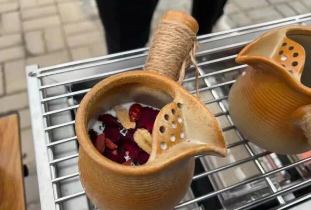 云南罐罐奶茶怎么做，云南罐罐奶茶配方?
